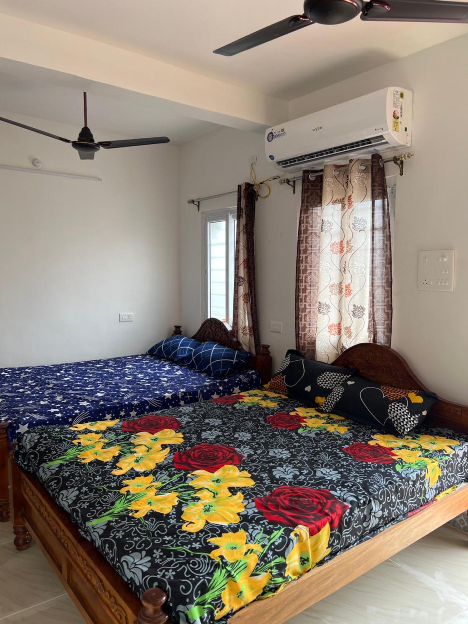 Hotel Kavieya Residency à Pūrnānkuppam Extérieur photo