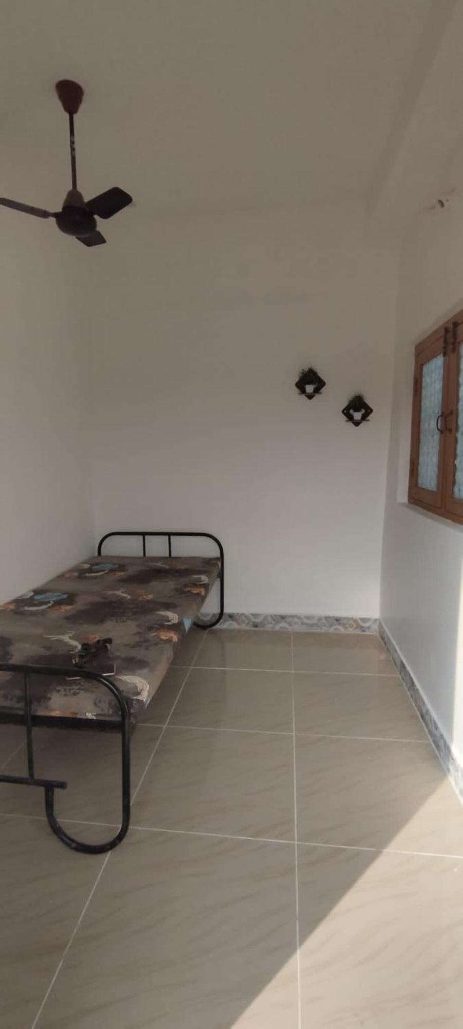 Hotel Kavieya Residency à Pūrnānkuppam Extérieur photo